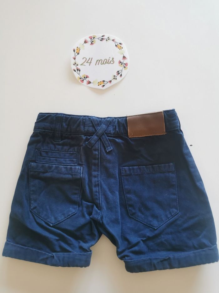 Ensemble d'été 2 t-shirt manches courtes et un short obaibi, hm et Billybandit tbe - photo numéro 10