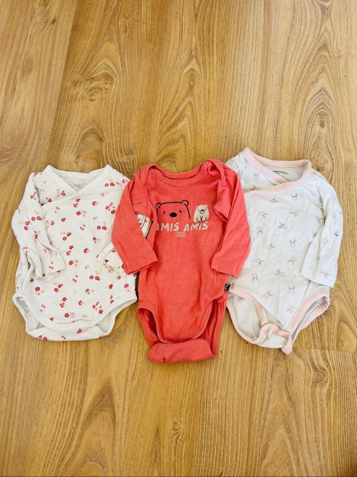 Lot vêtements fille 3 mois - photo numéro 3