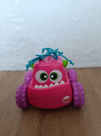 Voiture Fisher price monstre press & go