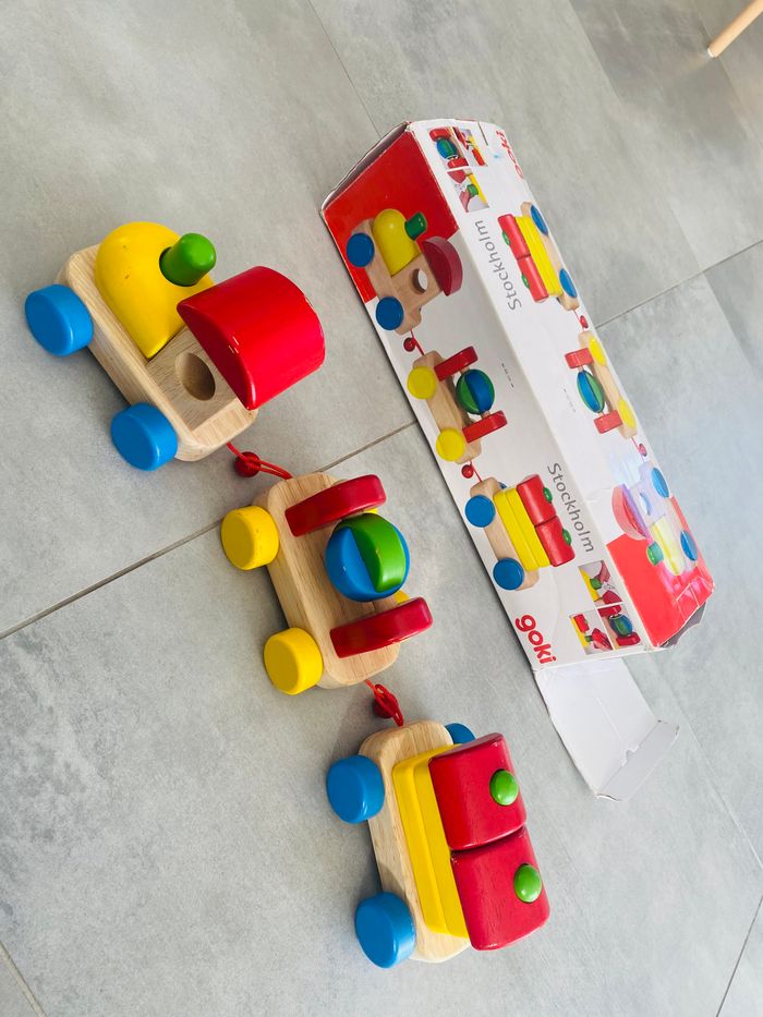Train en bois goki