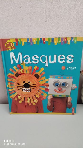 Livre masques
