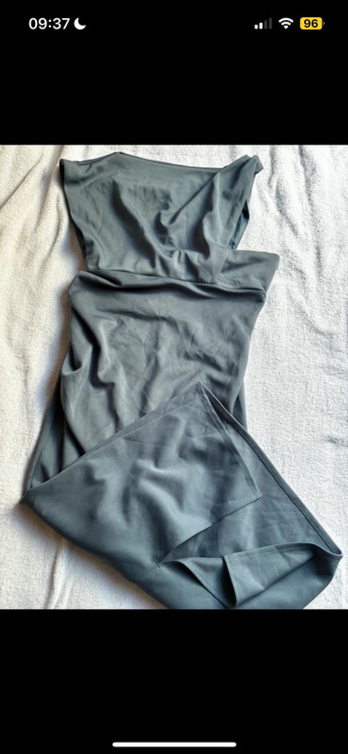 Robe assos