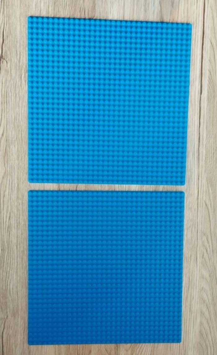 LEGO 2 plaques bleues 25 x 25 cm - photo numéro 2