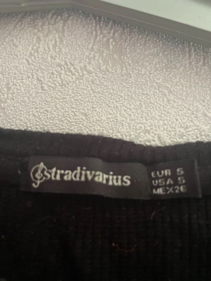 Tee shirt stradivarius - photo numéro 2