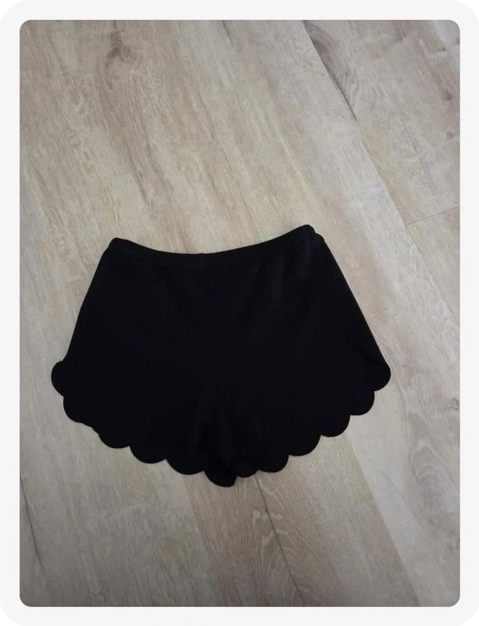 short sans marque noir taille S - photo numéro 3