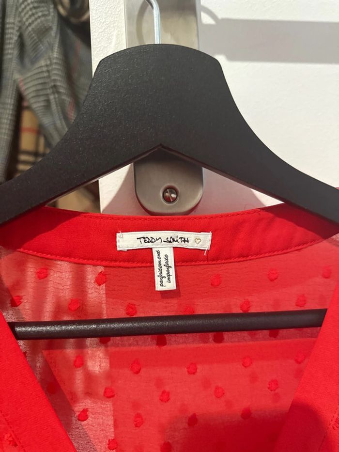 Haut rouge et bleu marine Teddy smith 38 - photo numéro 2