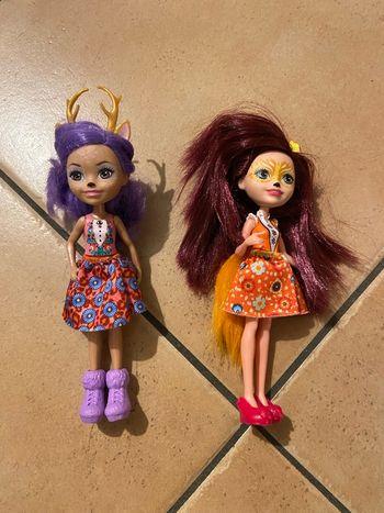 Lot poupées Enchantimals 