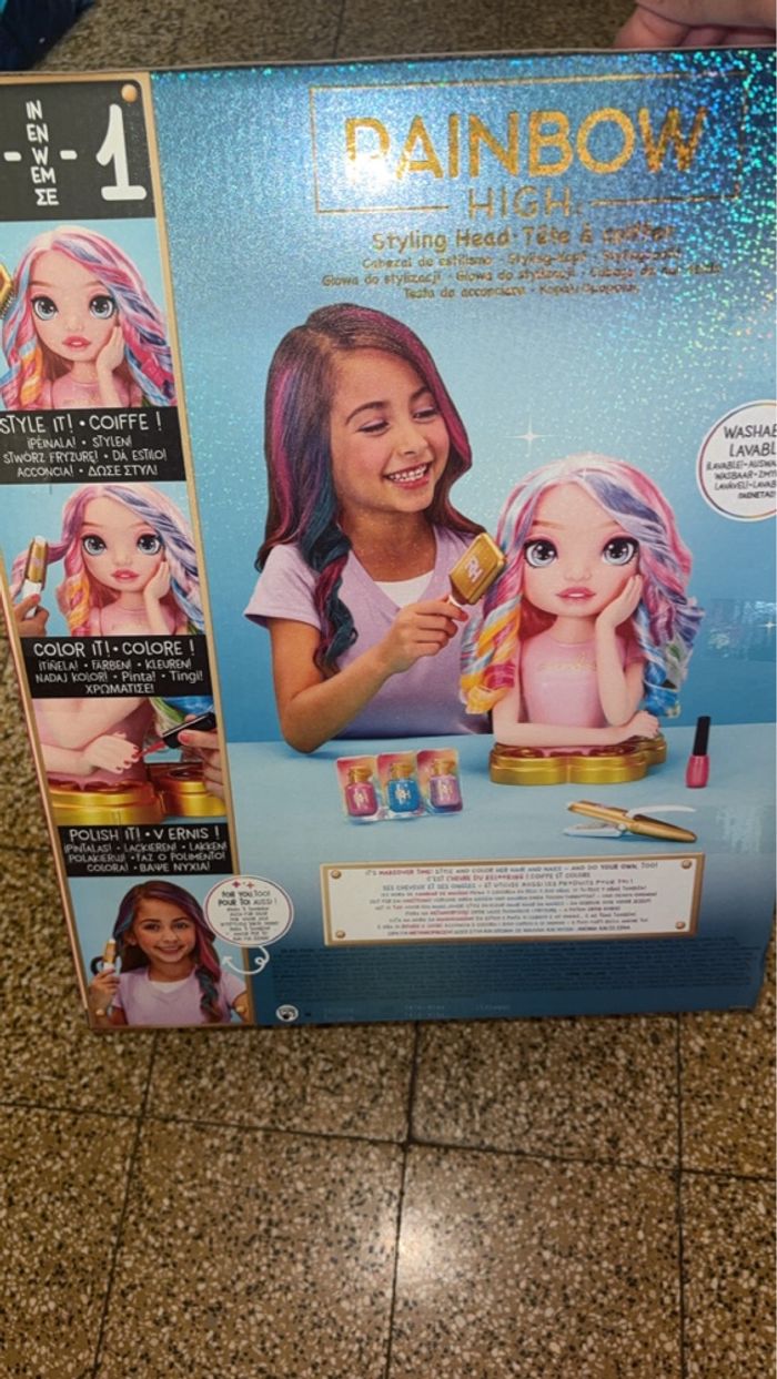 Tête à coiffer rainbow - photo numéro 2