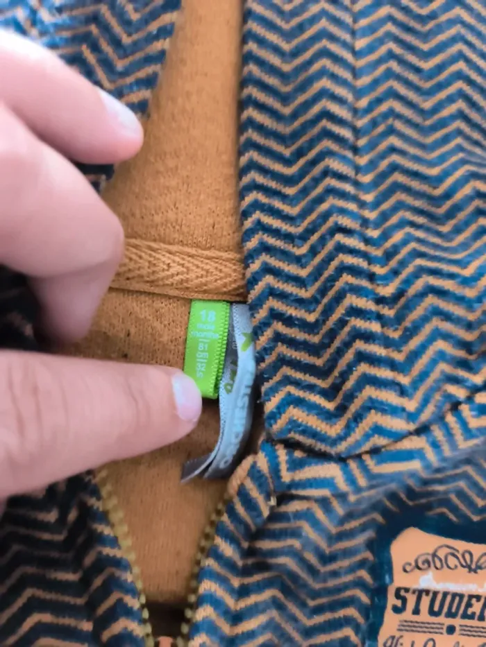 Veste à capuche - photo numéro 2