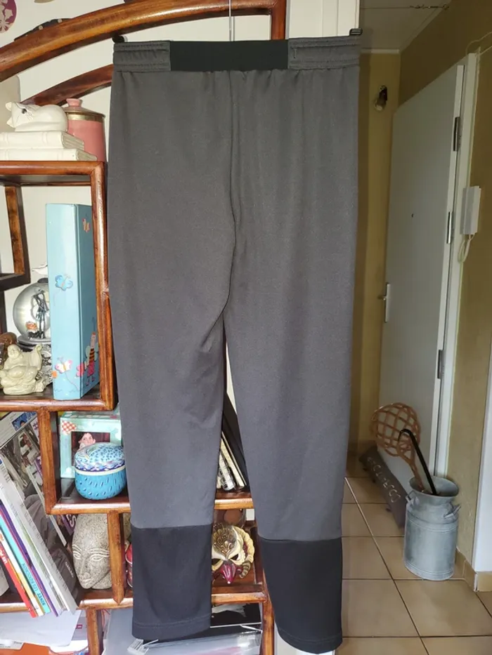 Pantalon jogging garçon Adidas 11-12 ans neuf jamais porté 🌸rdv possible sur Paris ou envoi - photo numéro 3