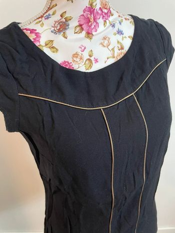 Haut camaïeu impeccable