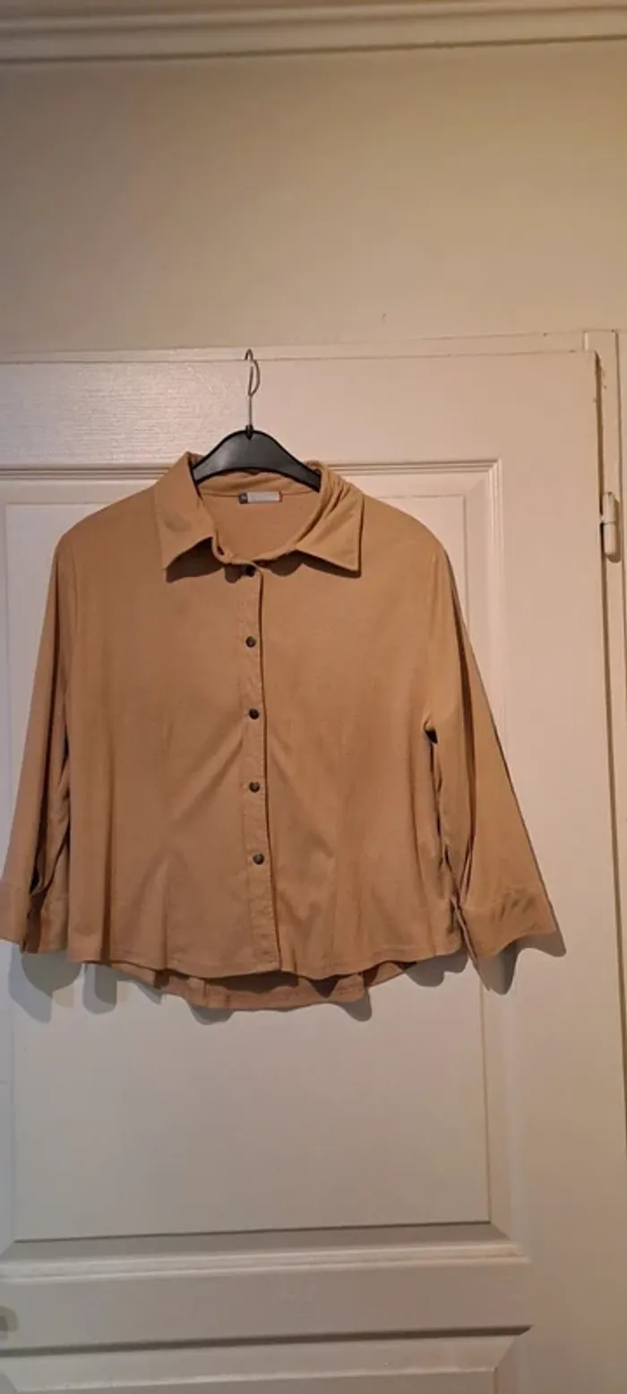 Chemisier/Veste marron clair - Marque Ici et Maintenant - Taille 38 - Très bon état. - photo numéro 5