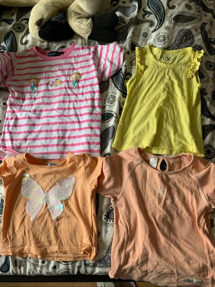 Lot tee shirts 4 ans - photo numéro 2