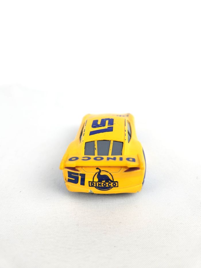 Voiture figurine Cruz Ramirez Disney Pixar Cars - photo numéro 3