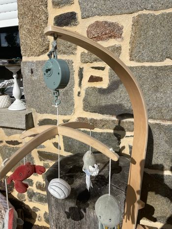 Mobile musical en bois - Océan Mint - Little Dutch