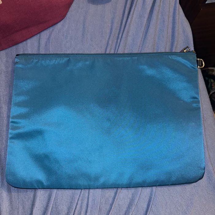 Pochette Givenchy - photo numéro 2