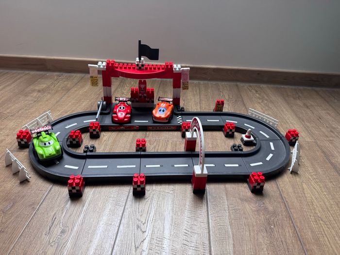 Circuit formule 1 Abrick Ecoiffier - photo numéro 2