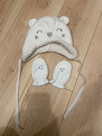 Ensemble bonnet moufles