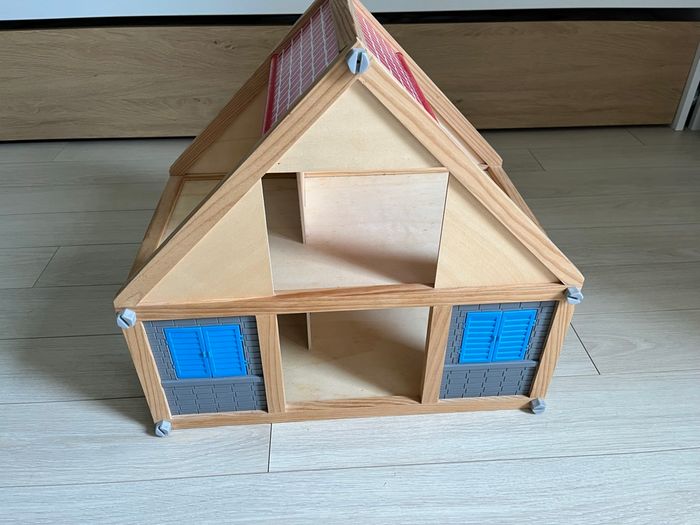 Maison de poupée en bois - photo numéro 9