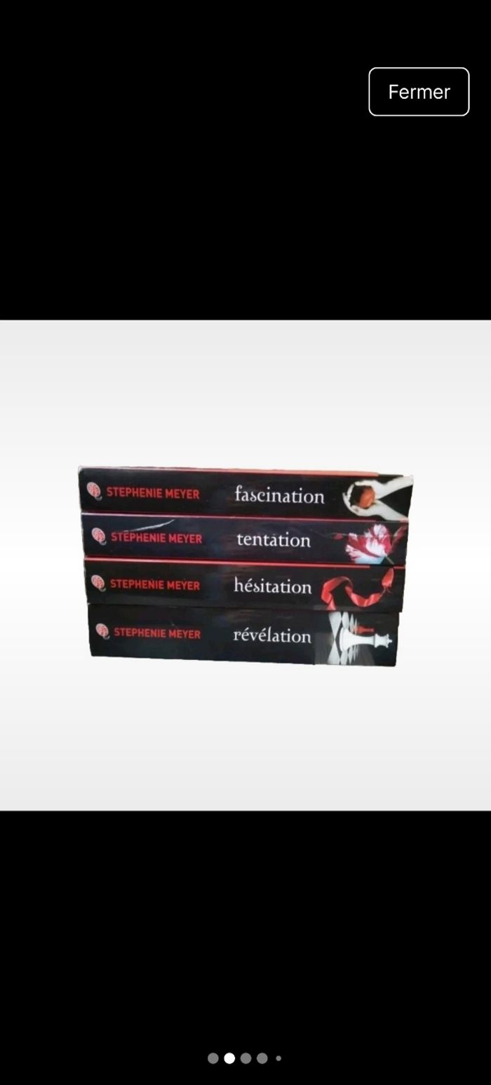 Lot des livres de la saga Twilight - photo numéro 2