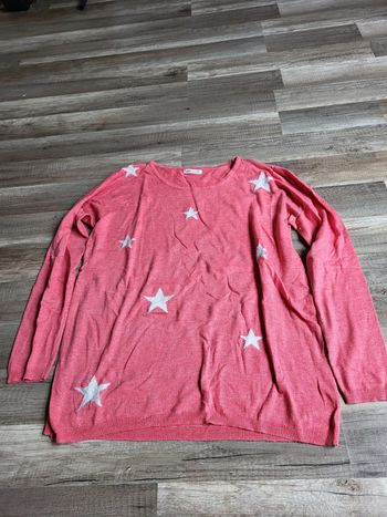 Pull fin avec étoiles- Taille 40