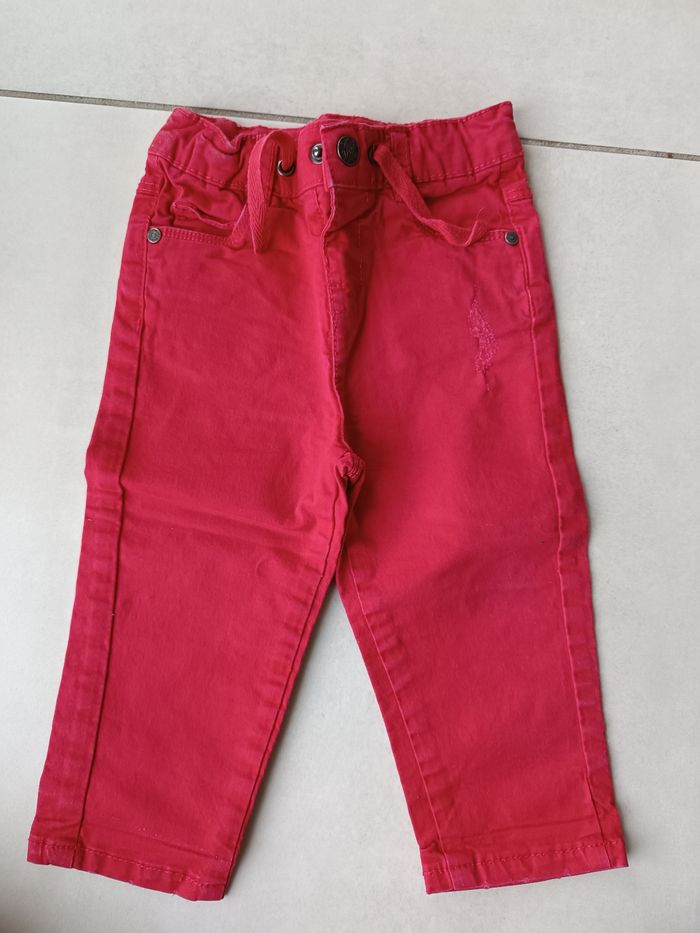 2 pantalons 12 mois - photo numéro 2