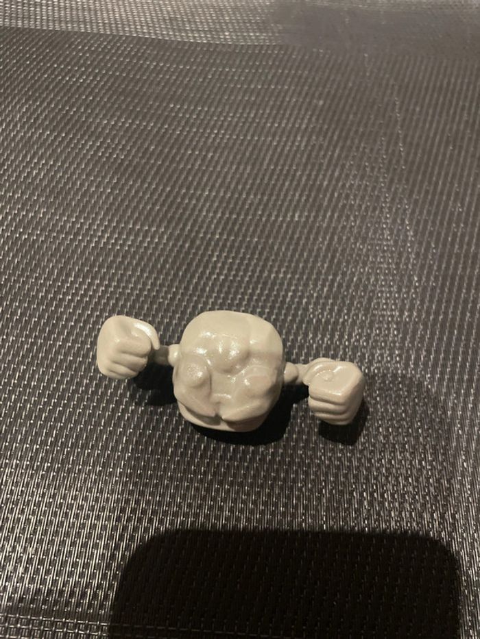 Figurine Racaillou Geodude Pokémon Nintendo 6,5cm Jazwares brillant sans socle - photo numéro 6