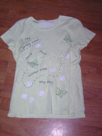 Tee shirt CACHE CACHE vert et écritures taille 40 TBE