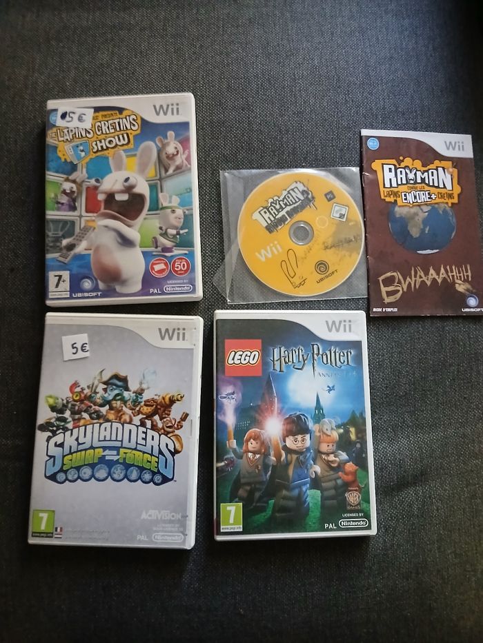 Lot de 4 jeux de wii