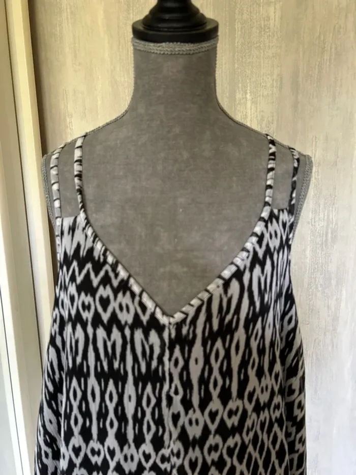 Robe été noir et blanche - photo numéro 2