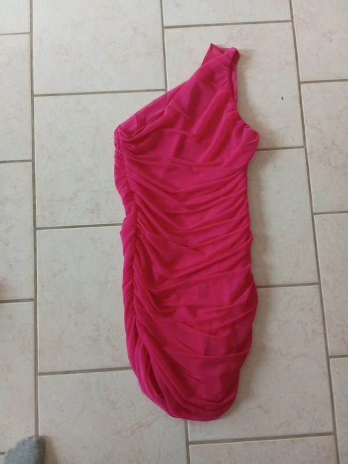 Robe d'été zara neuf Taille 38