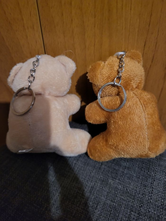 2 peluches en porte clef - photo numéro 2