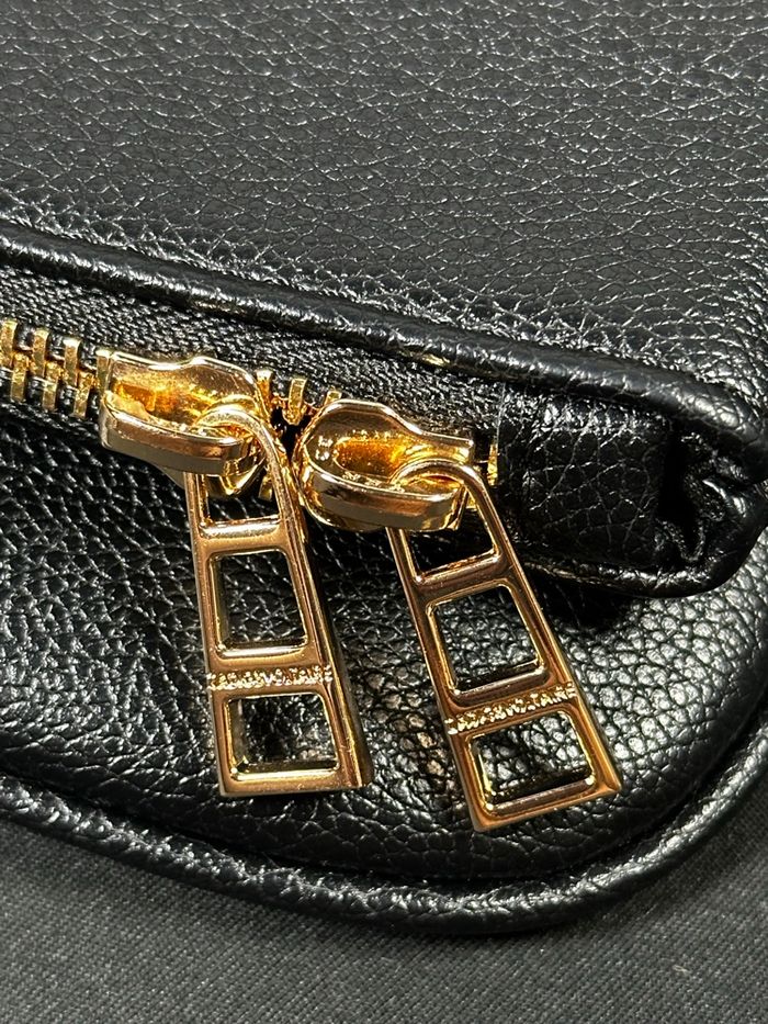 Sac zadig&voltaire noir et dorée en cuir - photo numéro 8