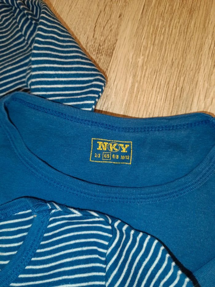 Lot de 3 maillots de corps 4/5 ans NKY - photo numéro 2
