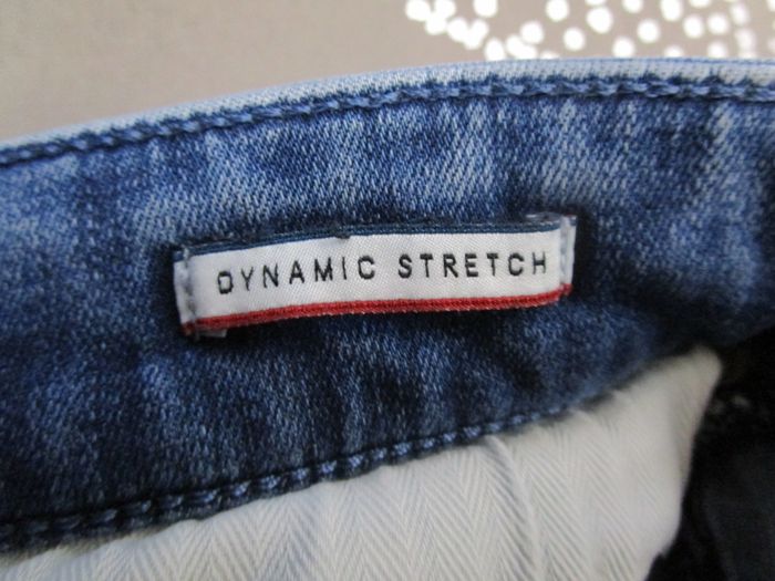 Jean Tommy Hilfiger Denim Jeans coupe dynamic slim stretch scanton Taille 40 W31 L32 Bleu (J141) - photo numéro 8