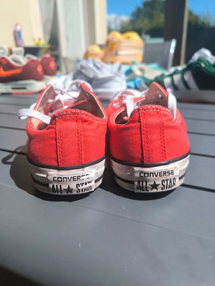 Converse rouges - photo numéro 5