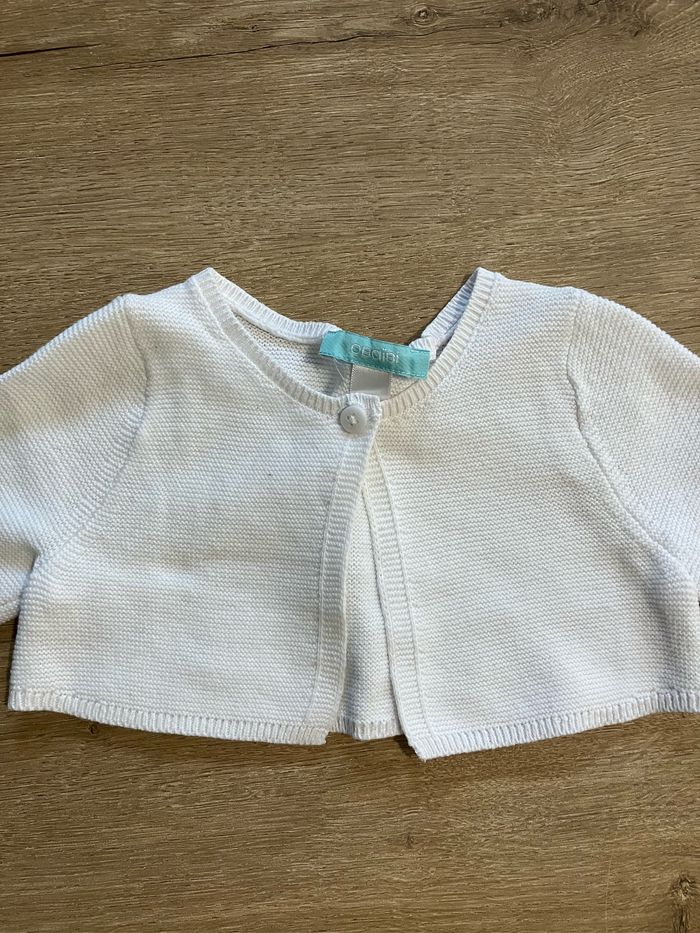 Gilet boléro 6 mois - photo numéro 2