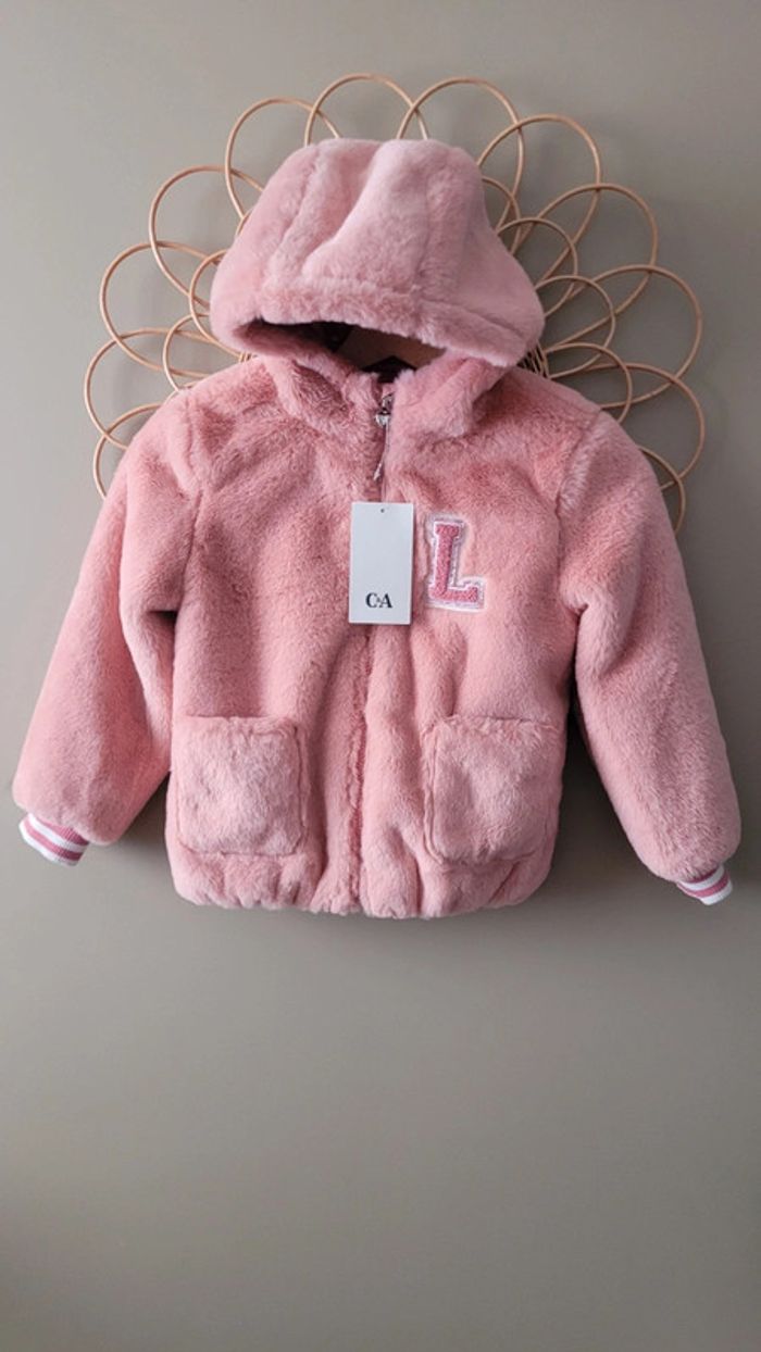 Veste polaire neuve 7 ans - photo numéro 2