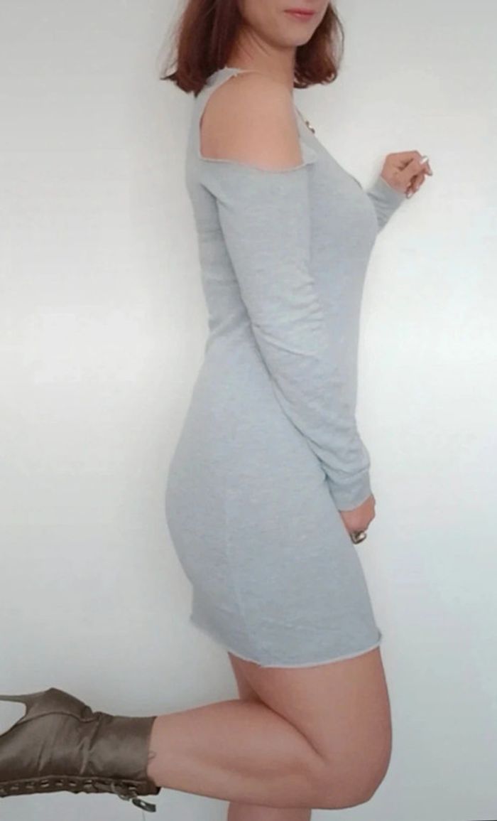 Robe manches longues épaule ouverte 34 - photo numéro 5