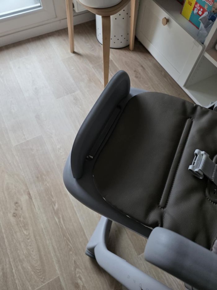 Chaise haute Chicco Polly Magic Relax - photo numéro 8