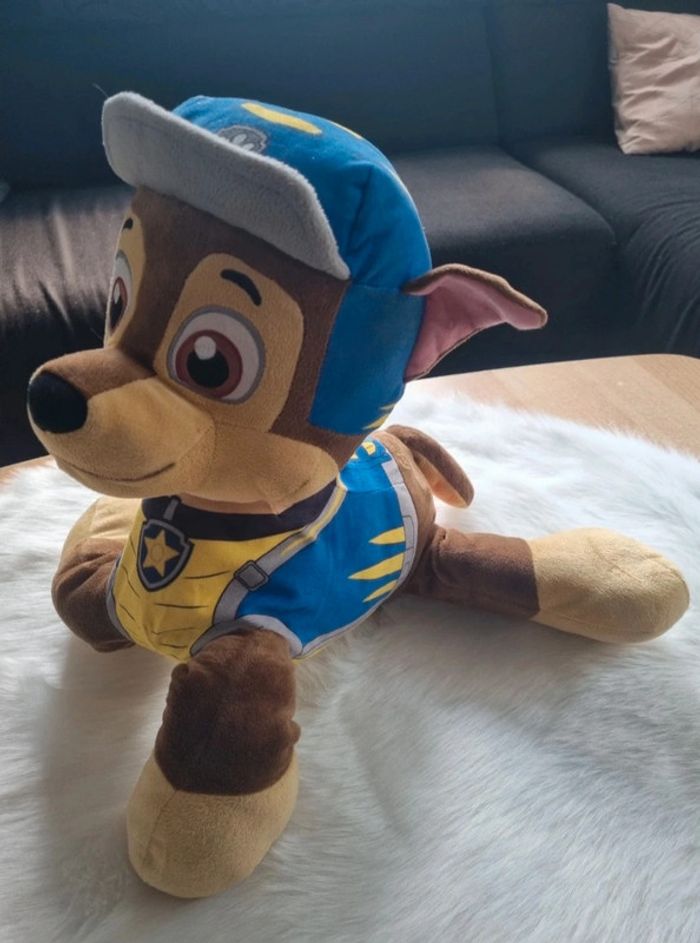 Grosse peluche chase pat patrouille - photo numéro 3
