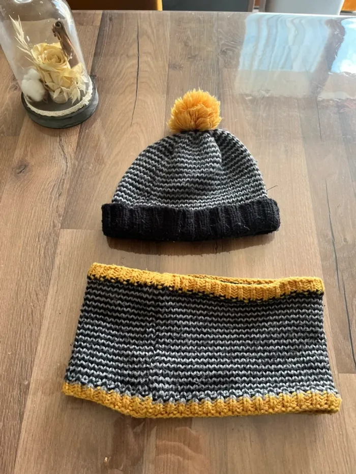 Tour de cou / bonnet - 52 cms - photo numéro 2