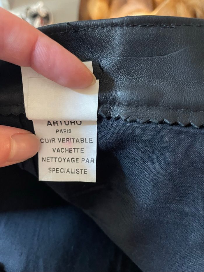 Pantalon en cuir taille 36 - photo numéro 2