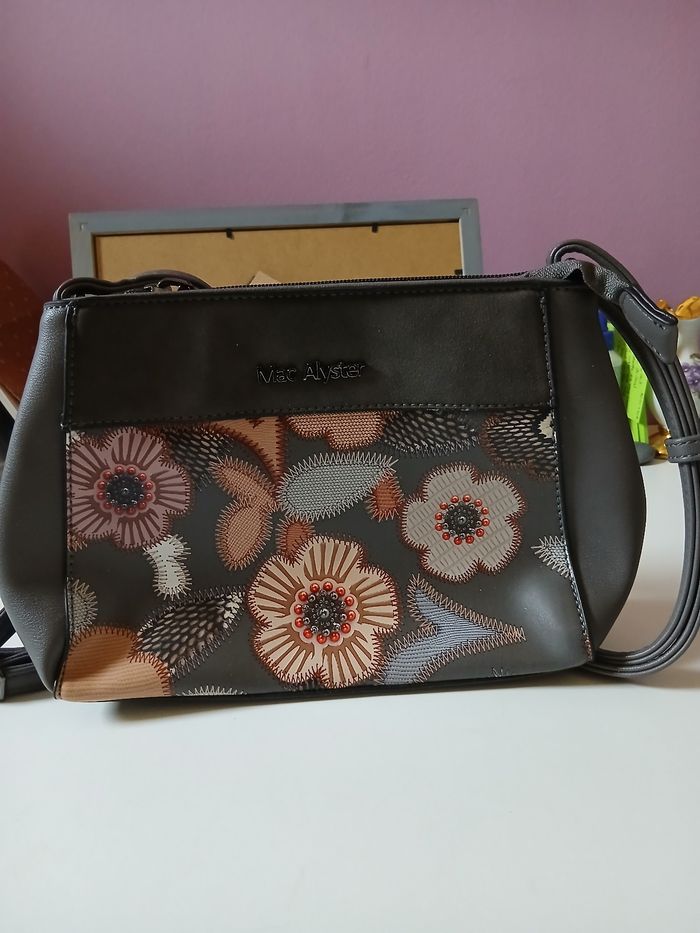 Sac Mac Alyster