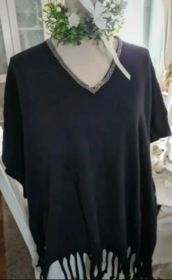 Pull poncho noir col V strass Enzoria Taille U (42/44/46) Neuf - photo numéro 2