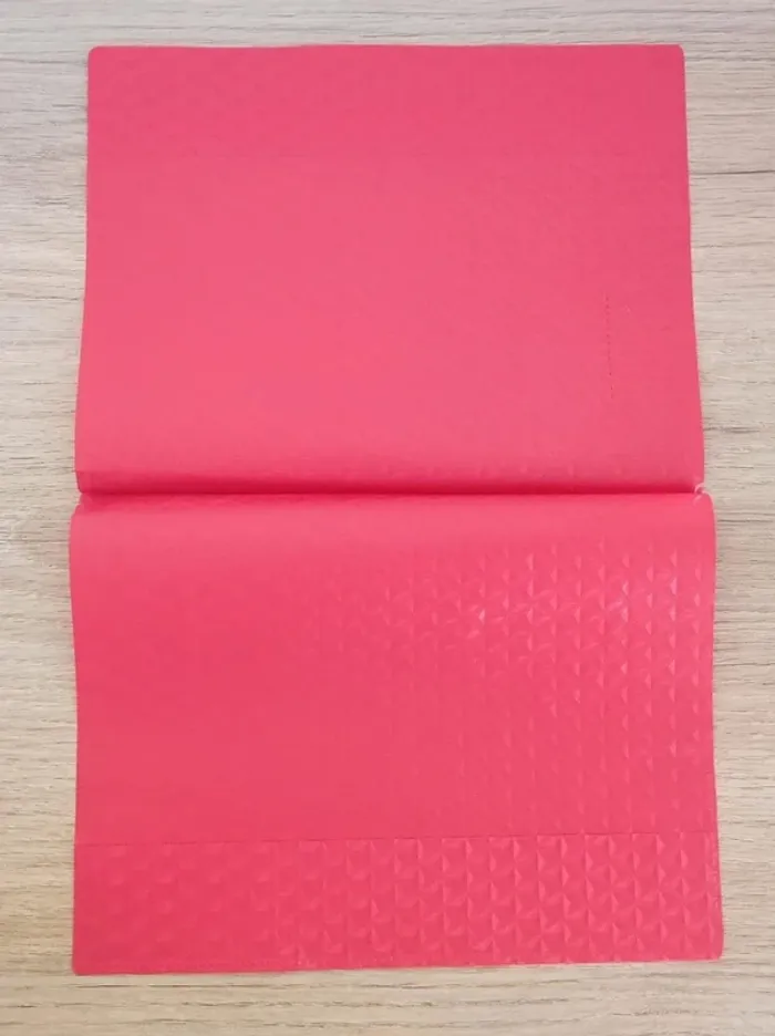Lot 4 protège-cahier rouge noir jaune bleu - 17x22cm - photo numéro 4