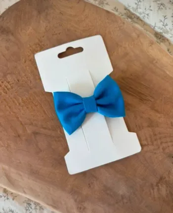 Barrette bleu roi