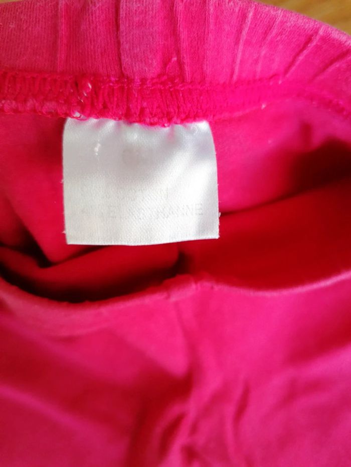 Tshirt Benetton et legging 6 mois - photo numéro 6