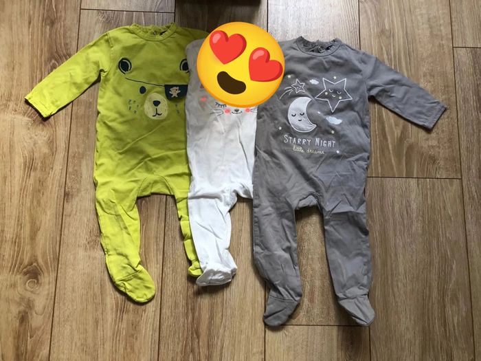 Lot pyjamas en coton 9mois Kiabi - photo numéro 2