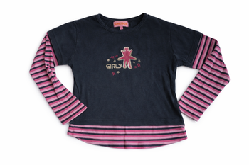 T-shirt manches longues fille 10 ans. Motif pailleté.